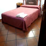 Spacious House With Mountain View In Ivanrey