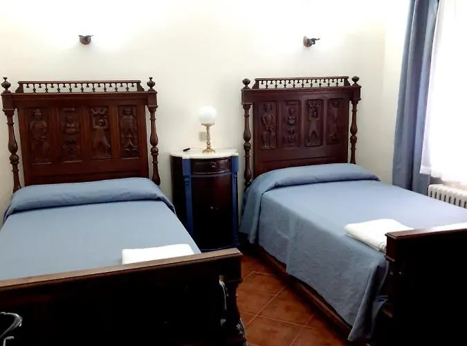 Feriehus Spacious House With Mountain View In Ivanrey